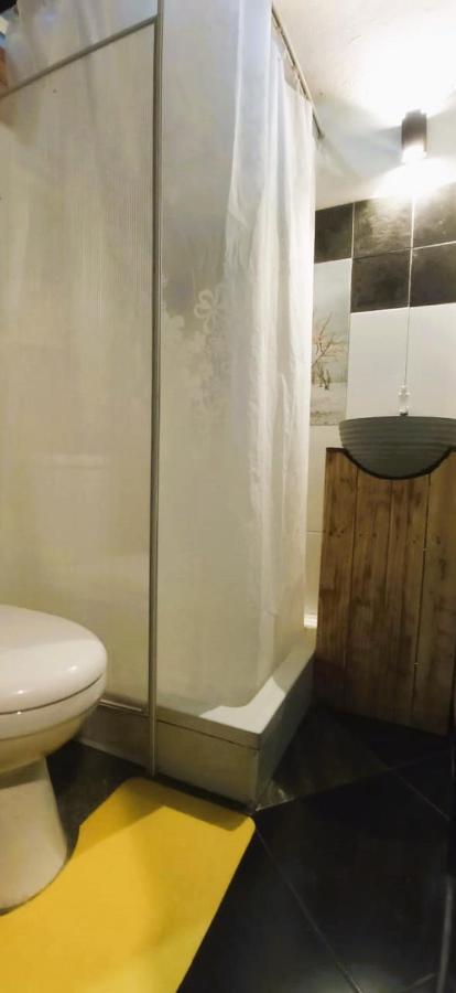 Yak City Apartments キャンディー エクステリア 写真